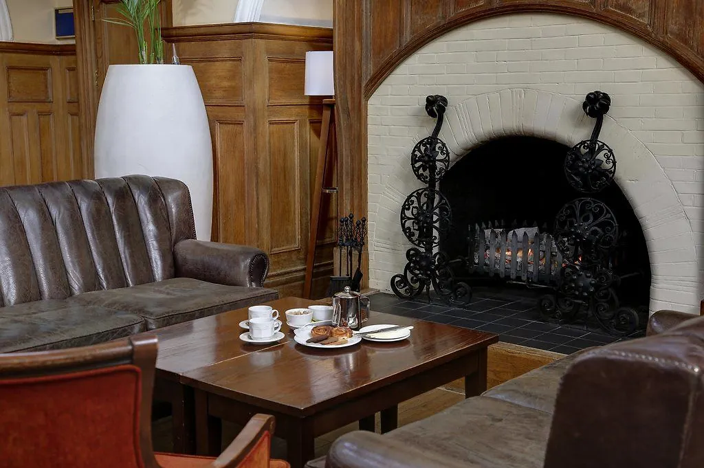 Best Western Chilworth Manor Hotel